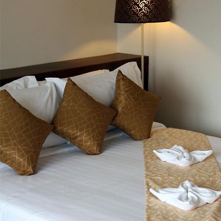 Hiran Residence Patong Kültér fotó