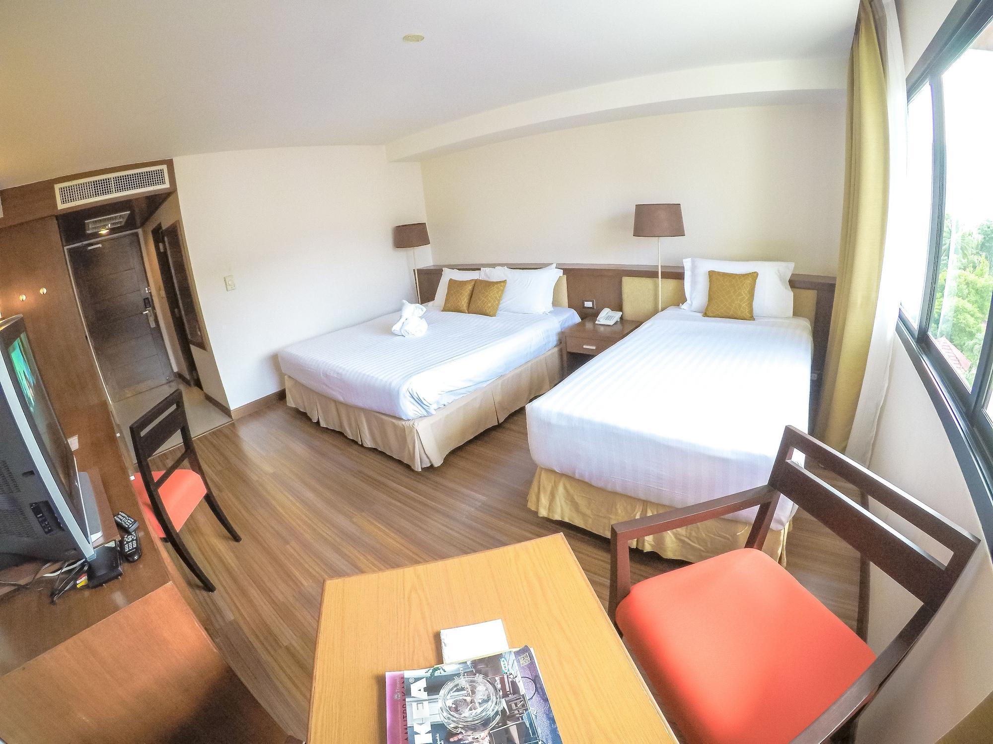 Hiran Residence Patong Kültér fotó