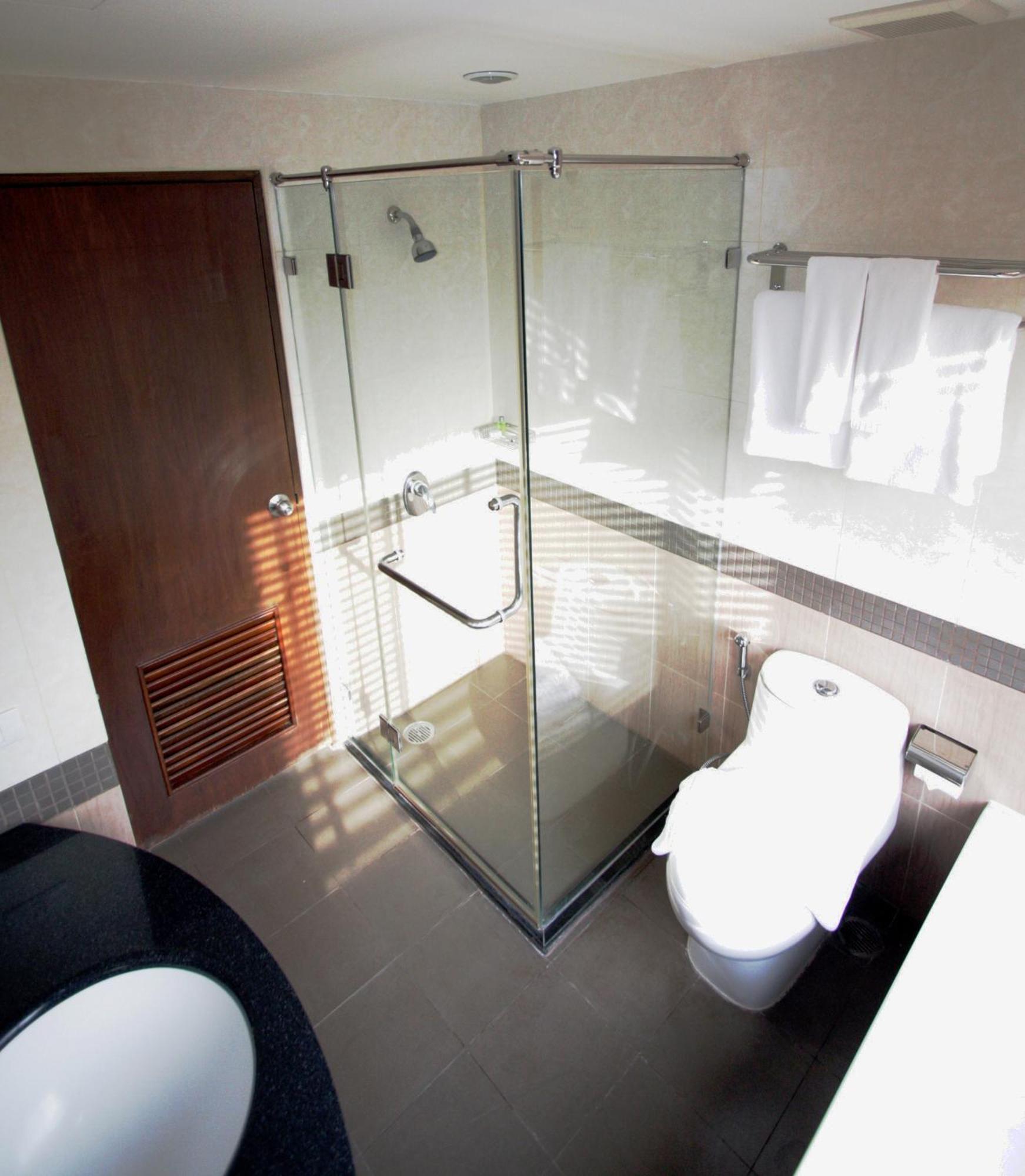 Hiran Residence Patong Kültér fotó