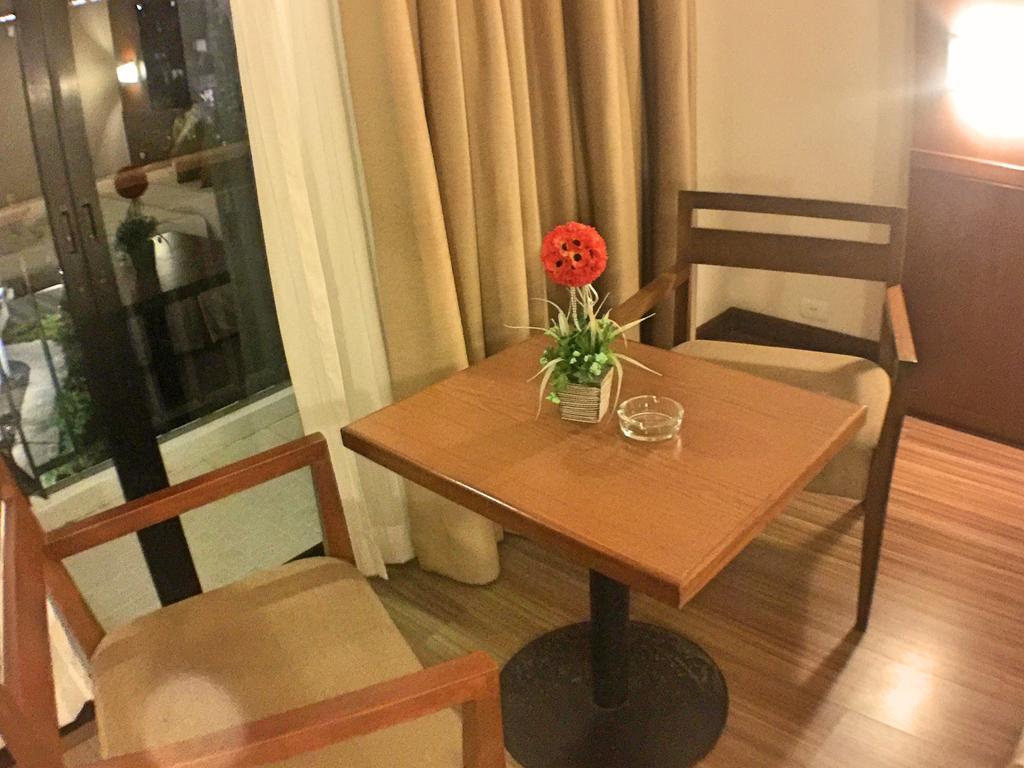 Hiran Residence Patong Kültér fotó