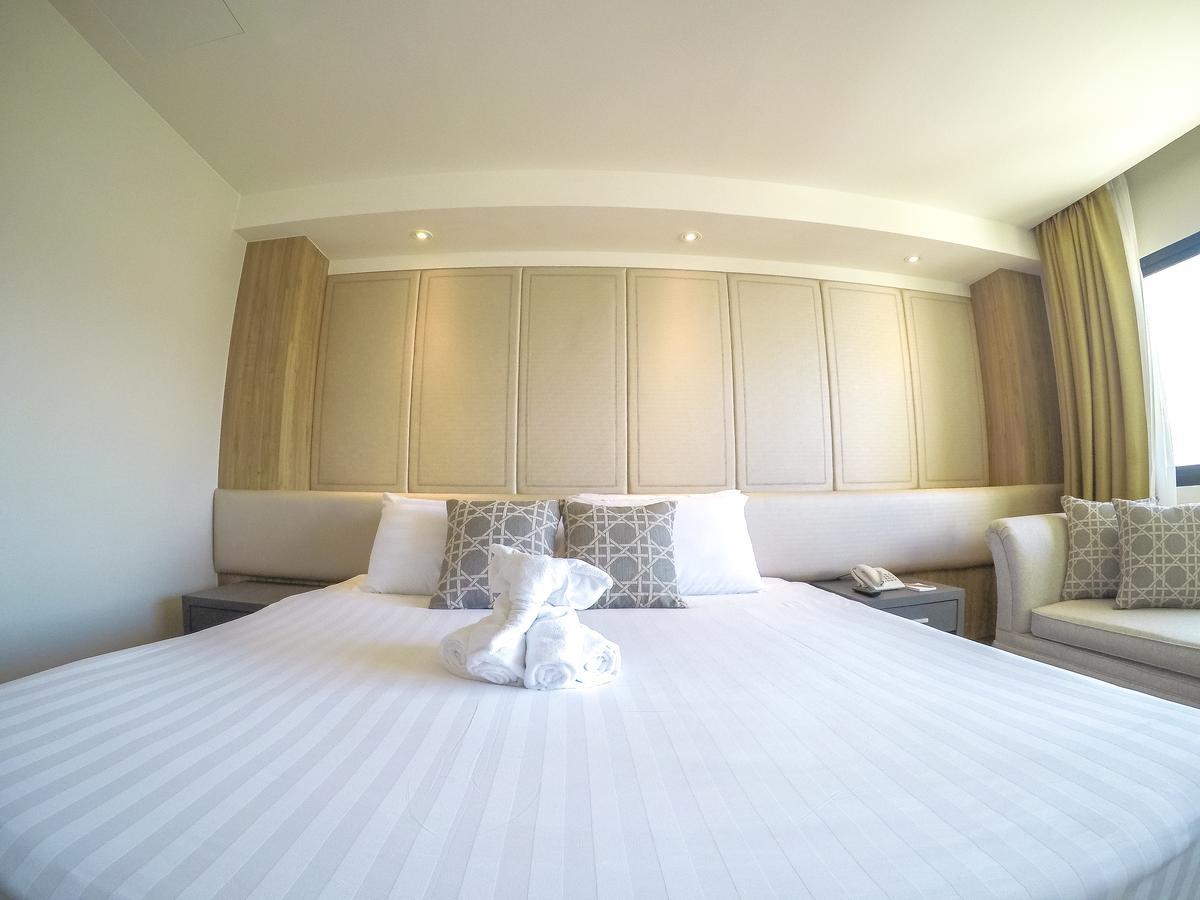 Hiran Residence Patong Kültér fotó