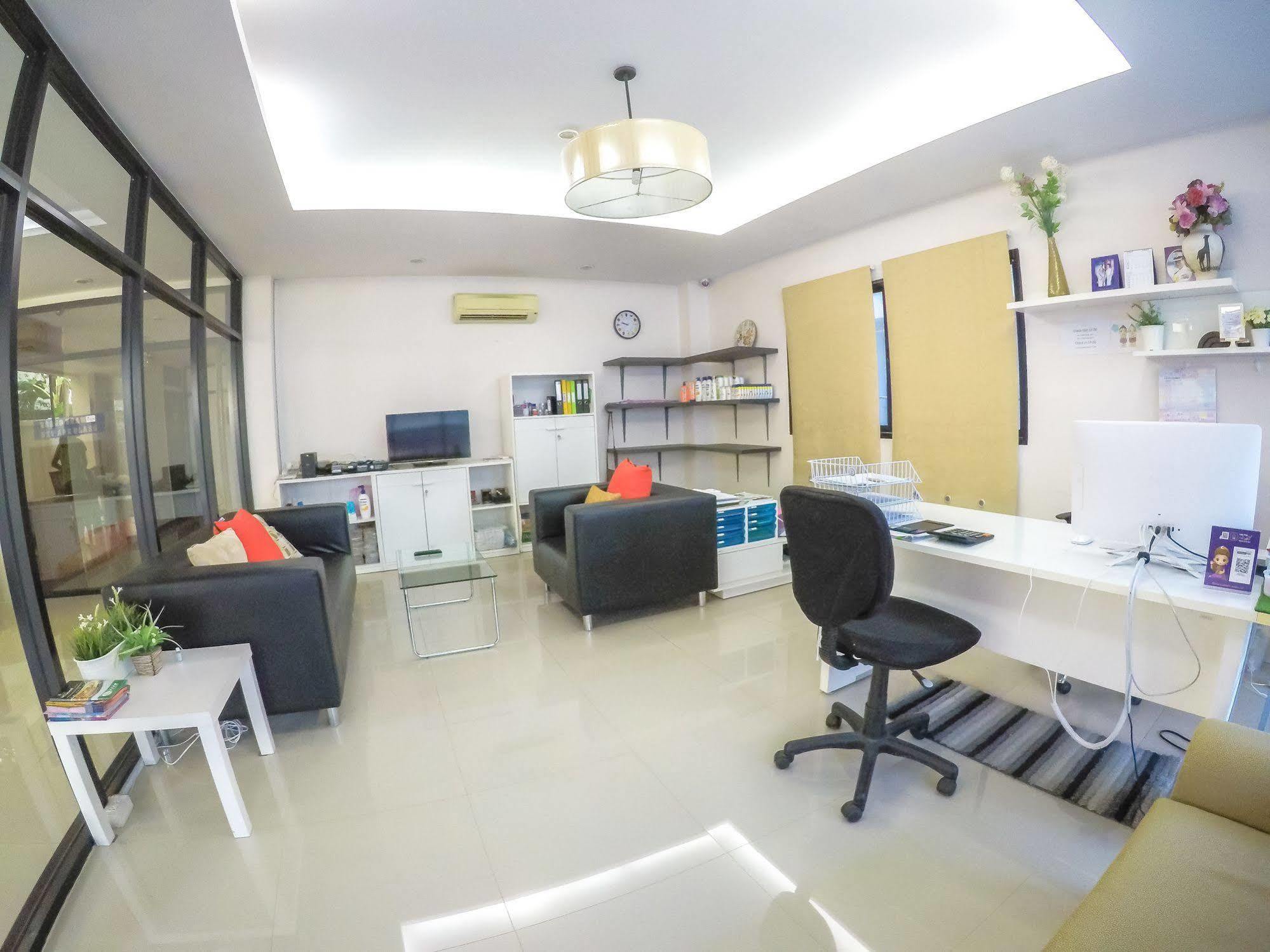 Hiran Residence Patong Kültér fotó