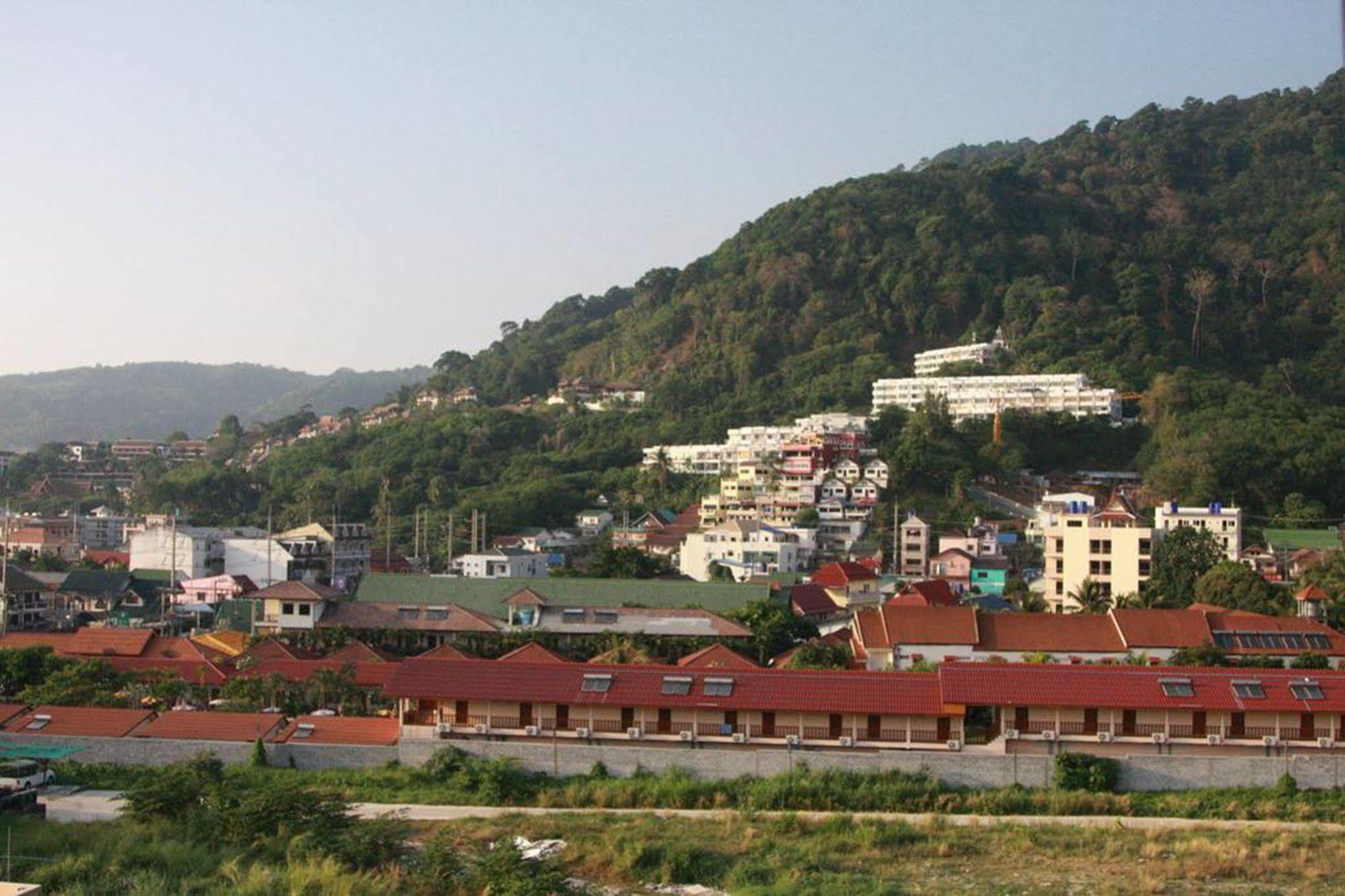 Hiran Residence Patong Kültér fotó