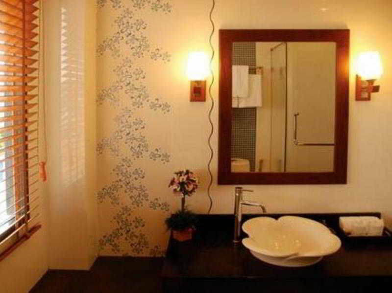 Hiran Residence Patong Kültér fotó